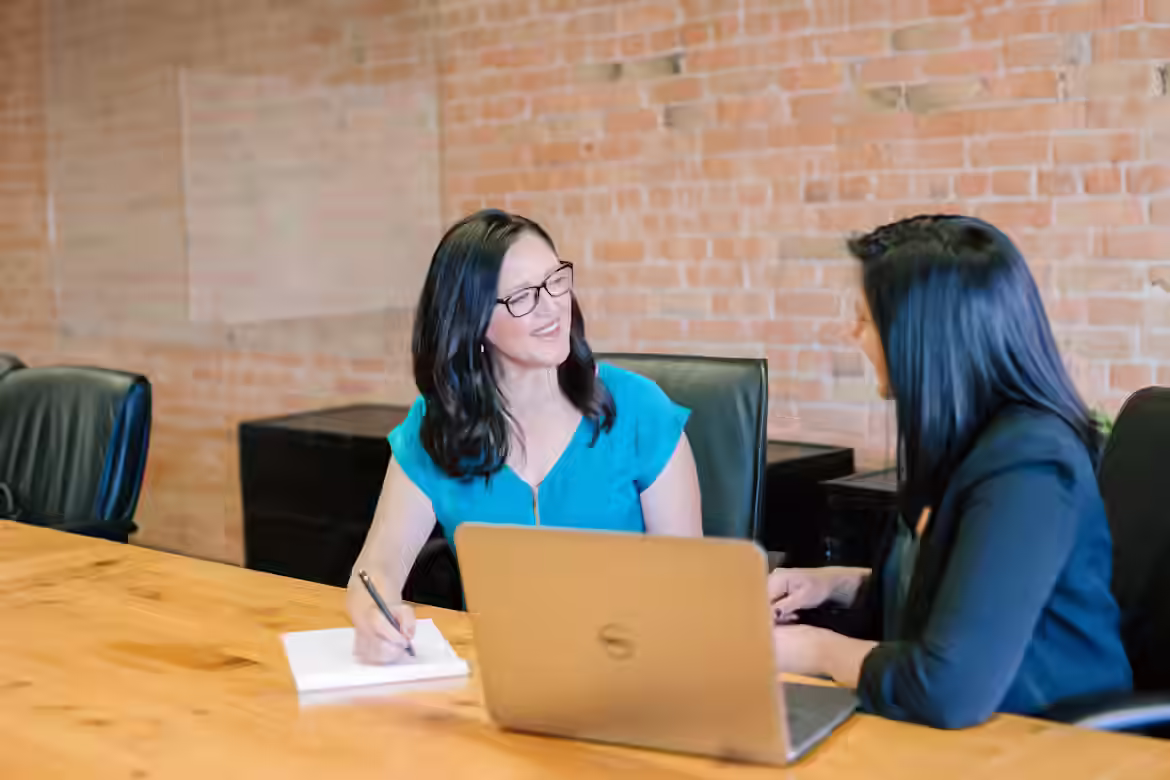 IELTS Speaking part 3 - Topic People who Advise You: Bài mẫu và từ vựng