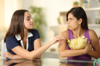 IELTS Speaking part 1 - Topic Selfish: Bài mẫu và từ vựng