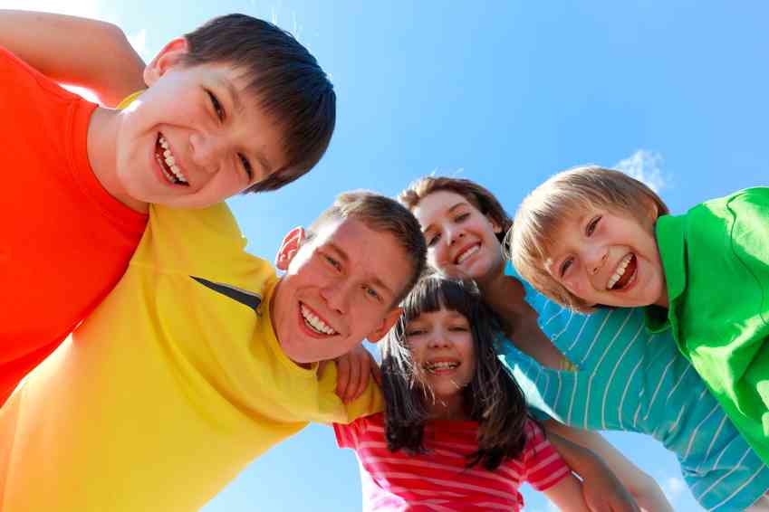 Dự đoán đề IELTS Writing Task 2 – Dạng Discuss both views, chủ đề Education (Development phases) kèm bài mẫu band 8.5+, dàn ý chi tiết, từ vựng và bài tập ôn luyện.