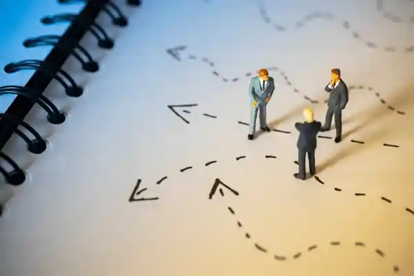 IELTS Speaking part 3 - Topic Decision-making: Bài mẫu và từ vựng - Bài 1
