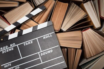 Real IELTS Writing 2 - Topic History (Media) & sample band 8.5