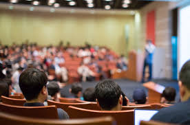 Real IELTS Writing 2 - Topic Education (Higher Education vs Employment) & sample band 8.5+