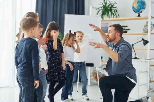 Bài mẫu IELTS Speaking part 2: Describe a story or novel you have read that you found interesting.
