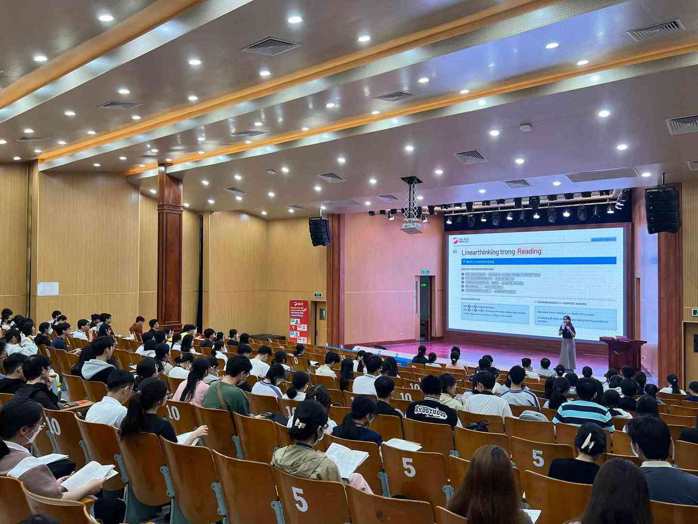 DOL đồng hành cùng sinh viên Y Dược trong chương trình “UMPers chinh phục 8.0+ IELTS cùng hệ phương pháp Linearthinking”