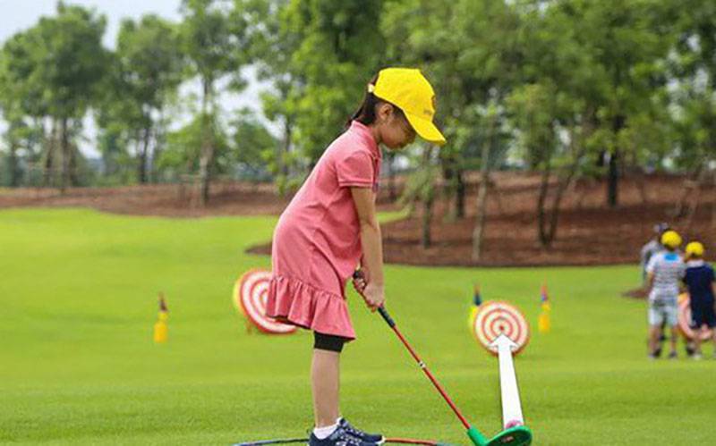 khoa-hoc-golf-cho-tre-em.jpg